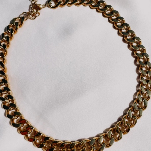 Havana Chain Necklace - Unisex, Material: 18K Gold Plated Stainless Steel